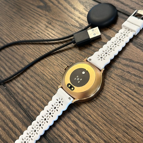 iTouch Sport Band Watch - Picture 5 of 5